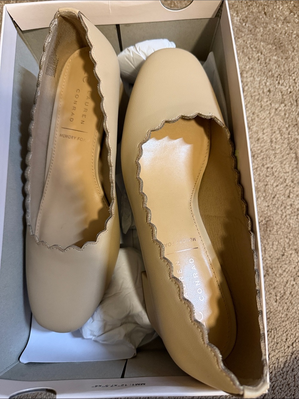 LC Lauren Conrad Scalloped Ballet Flats in Neutral Beige